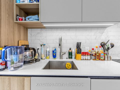 Photo 10 at 4009 - 55 Mercer Street, Waterfront Communities C1, Toronto