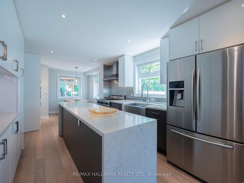 Photo 4 at 333 Monarch Park Avenue, East York, Toronto