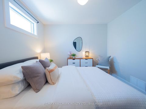 Photo 24 at 333 Monarch Park Avenue, East York, Toronto