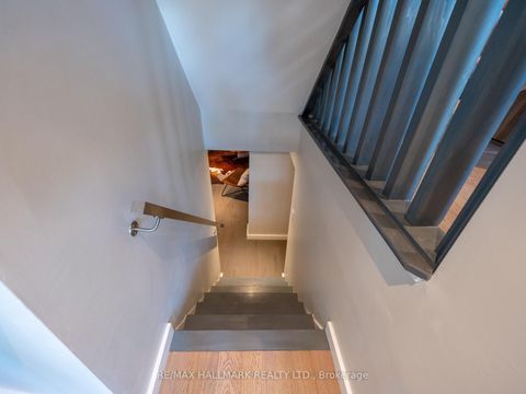 Photo 31 at 333 Monarch Park Avenue, East York, Toronto