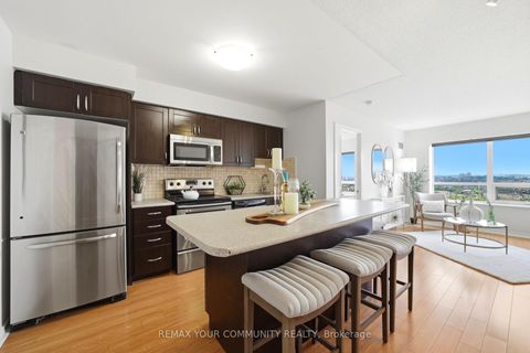 Photo 13 at 60 Heintzman Street, Junction Area, Toronto