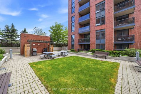 Photo 22 at 60 Heintzman Street, Junction Area, Toronto