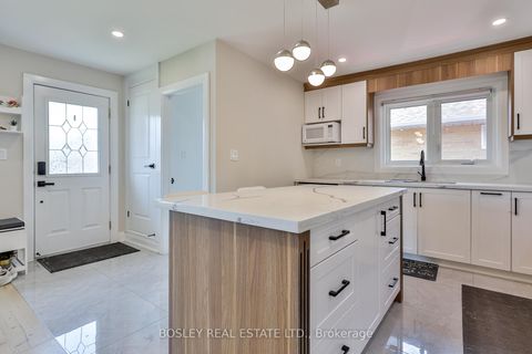 Photo 8 at 66 Shandon Drive, Maryvale, Toronto