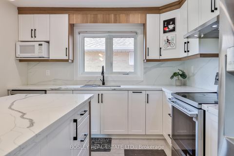 Photo 9 at 66 Shandon Drive, Maryvale, Toronto