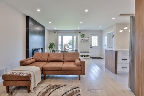Photo 12 at 66 Shandon Drive, Maryvale, Toronto