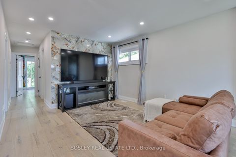 Photo 15 at 66 Shandon Drive, Maryvale, Toronto
