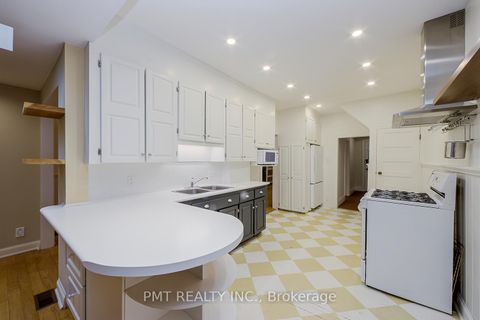 Photo 12 at 47 Herbert Avenue, The Beaches, Toronto