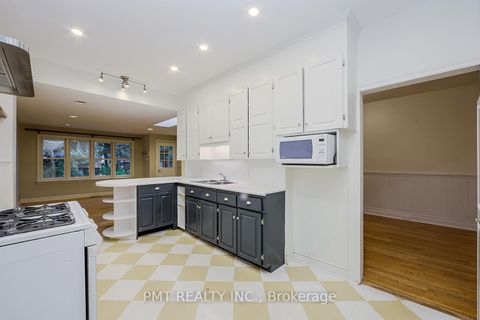 Photo 17 at 47 Herbert Avenue, The Beaches, Toronto