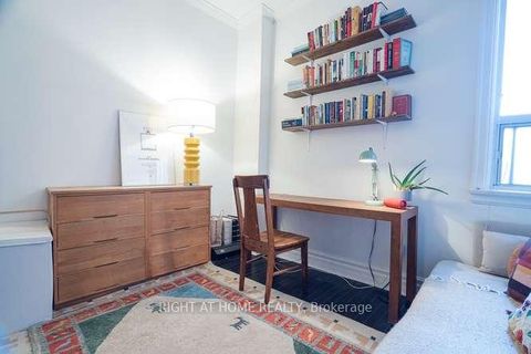 Photo 5 at 41 Lakeview Avenue, Bellwoods, Toronto