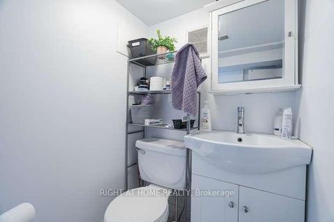 Photo 26 at 41 Lakeview Avenue, Bellwoods, Toronto