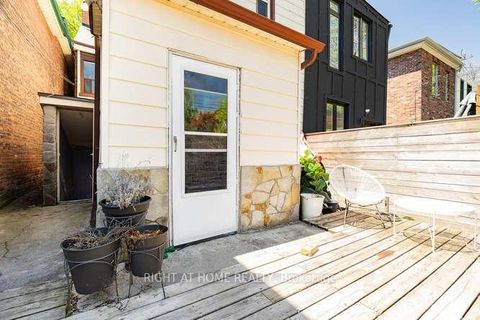 Photo 29 at 41 Lakeview Avenue, Bellwoods, Toronto