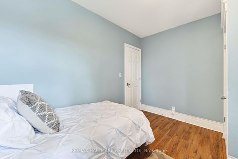 Photo 17 at 322 Highfield Road, Coxwell, Toronto