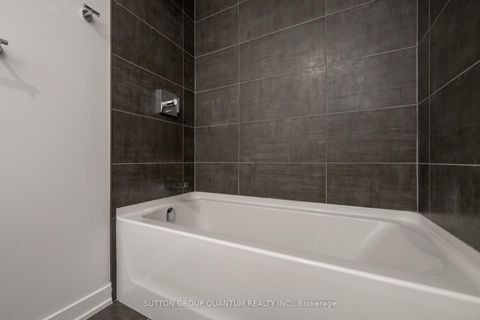 Photo 10 at 316 - 15 Holmes Avenue, Willowdale East, Toronto