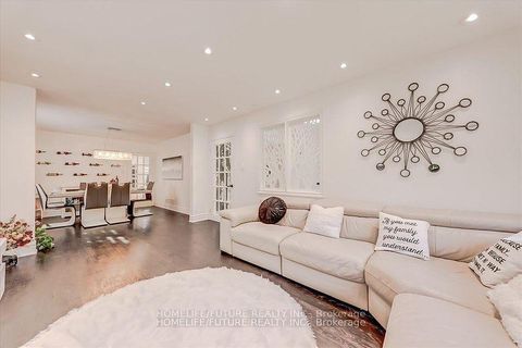 Photo 8 at 27 Sugarbush Square, Highland Creek, Toronto