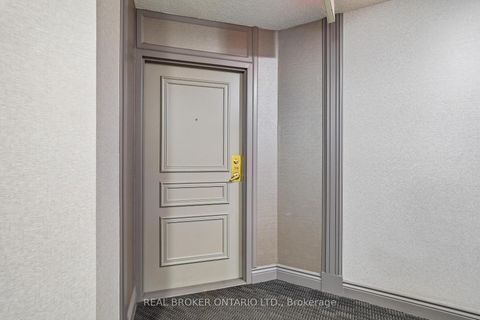 Photo 4 at 704 - 51 Harrison Garden Boulevard, Willowdale East, Toronto