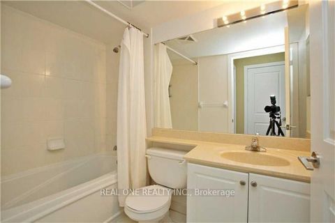 Photo 14 at 1607 - 31 Bales Avenue, Willowdale East, Toronto