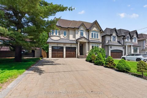 Photo 1 at 92 Caines Avenue, Newtonbrook West, Toronto
