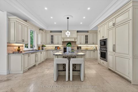 Photo 17 at 92 Caines Avenue, Newtonbrook West, Toronto