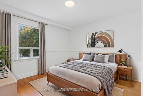 Photo 10 at 202 Park Home Avenue, Willowdale West, Toronto