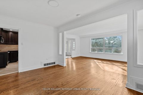 Photo 17 at 202 Park Home Avenue, Willowdale West, Toronto