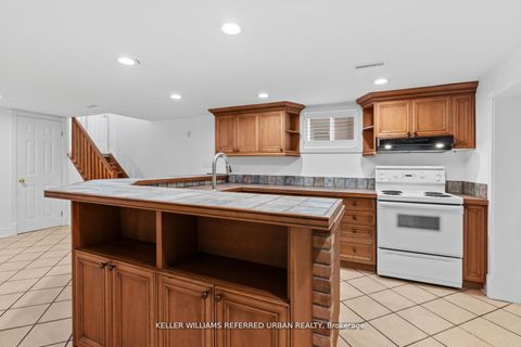 Photo 25 at 202 Park Home Avenue, Willowdale West, Toronto