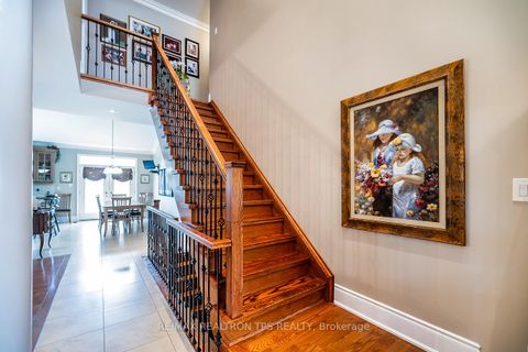 Photo 19 at 25 Leafield Drive, L'Amoreaux, Toronto