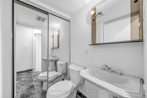 Photo 12 at 1711 - 41 Markbrook Lane, Jamestown, Toronto