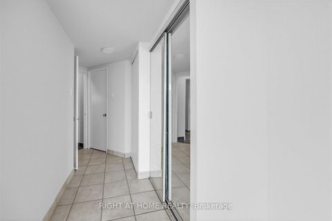 Photo 15 at 1711 - 41 Markbrook Lane, Jamestown, Toronto