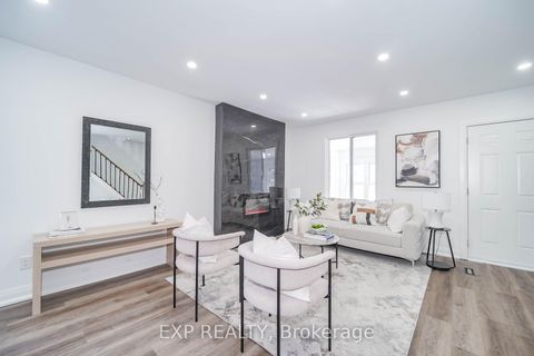 Photo 13 at 224 Aylesworth Avenue, Cliffside, Toronto