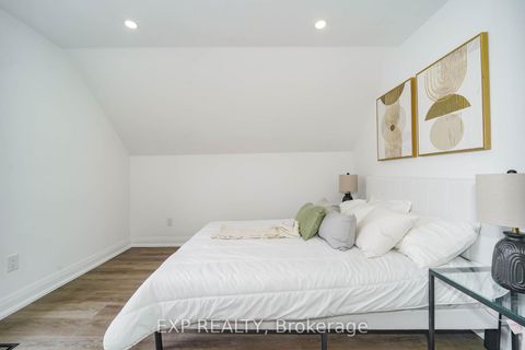 Photo 29 at 224 Aylesworth Avenue, Cliffside, Toronto
