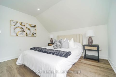 Photo 37 at 224 Aylesworth Avenue, Cliffside, Toronto