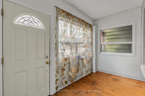 Photo 8 at 20 Kelvin Avenue, Danforth, Toronto