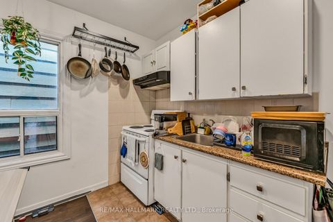 Photo 12 at 20 Kelvin Avenue, Danforth, Toronto