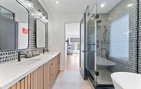 Photo 30 at 88 Cosford Street, Bayview Northeast, Aurora
