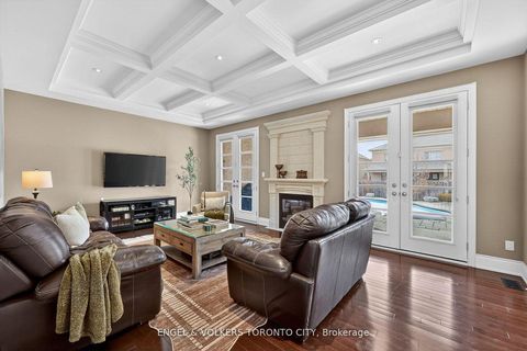 Photo 20 at 10 Silver Sterling Crescent, Vellore Village, Vaughan