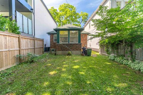 Photo 2 at 127 St Clements Avenue, Eglinton, Toronto