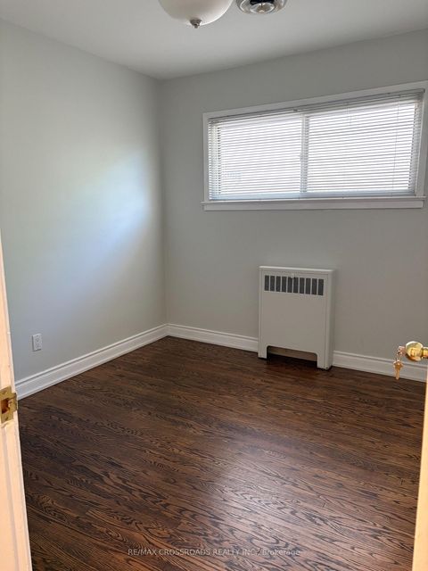 Photo 8 at 31 Robertsfield Crescent, Maryvale, Toronto