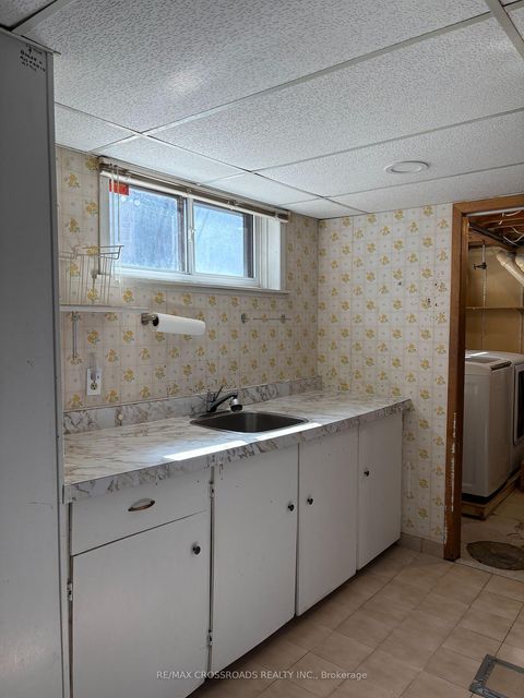 Photo 13 at 31 Robertsfield Crescent, Maryvale, Toronto