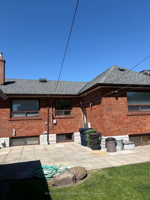 Photo 15 at 31 Robertsfield Crescent, Maryvale, Toronto