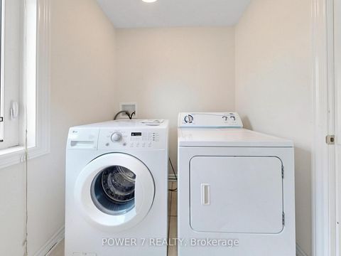 Photo 33 at 43 Living Crescent, Victoria Square, Markham