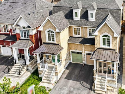 Photo 44 at 43 Living Crescent, Victoria Square, Markham