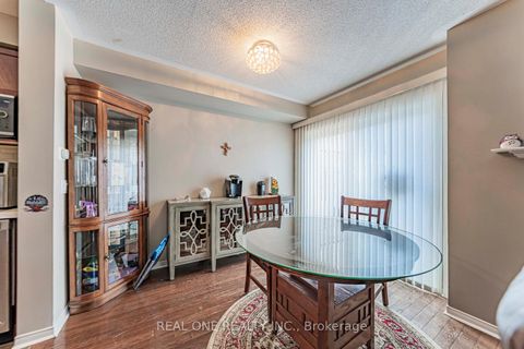 Photo 7 at 37 Bilbrough Street, Bayview Northeast, Aurora