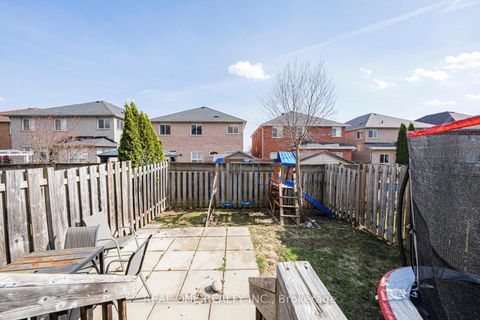 Photo 32 at 37 Bilbrough Street, Bayview Northeast, Aurora