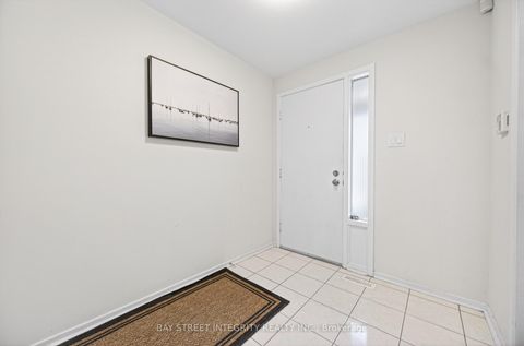 Photo 3 at 26 - 646 Village Parkway, Unionville, Markham