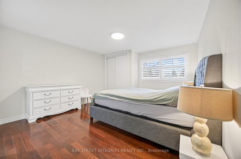 Photo 35 at 26 - 646 Village Parkway, Unionville, Markham
