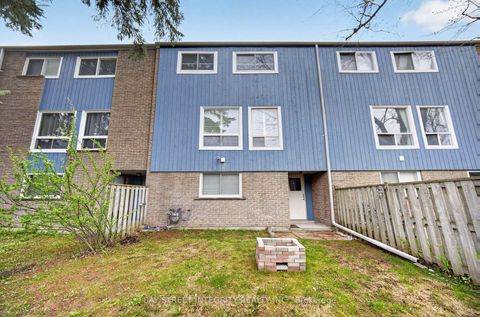 Photo 42 at 26 - 646 Village Parkway, Unionville, Markham