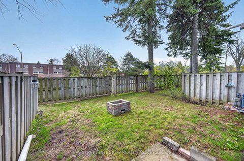 Photo 44 at 26 - 646 Village Parkway, Unionville, Markham