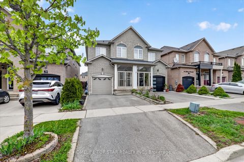 Photo 2 at 27 Lahore Crescent, Cedarwood, Markham