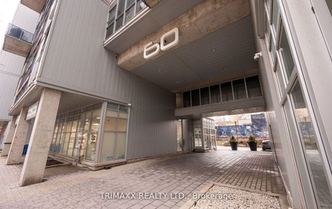 Photo 2 at 403 - 60 Bathurst Street, Niagara, Toronto
