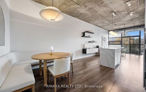 Photo 14 at 403 - 60 Bathurst Street, Niagara, Toronto